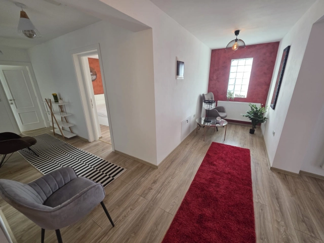 Casa 5 camere - Valea Lupului
