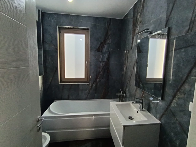 Casa 4 camere - Valea Lupului